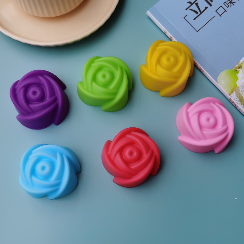 Cute 5cm Flower Silicone Cake  - đánh giá và giá Soap Making Supplies