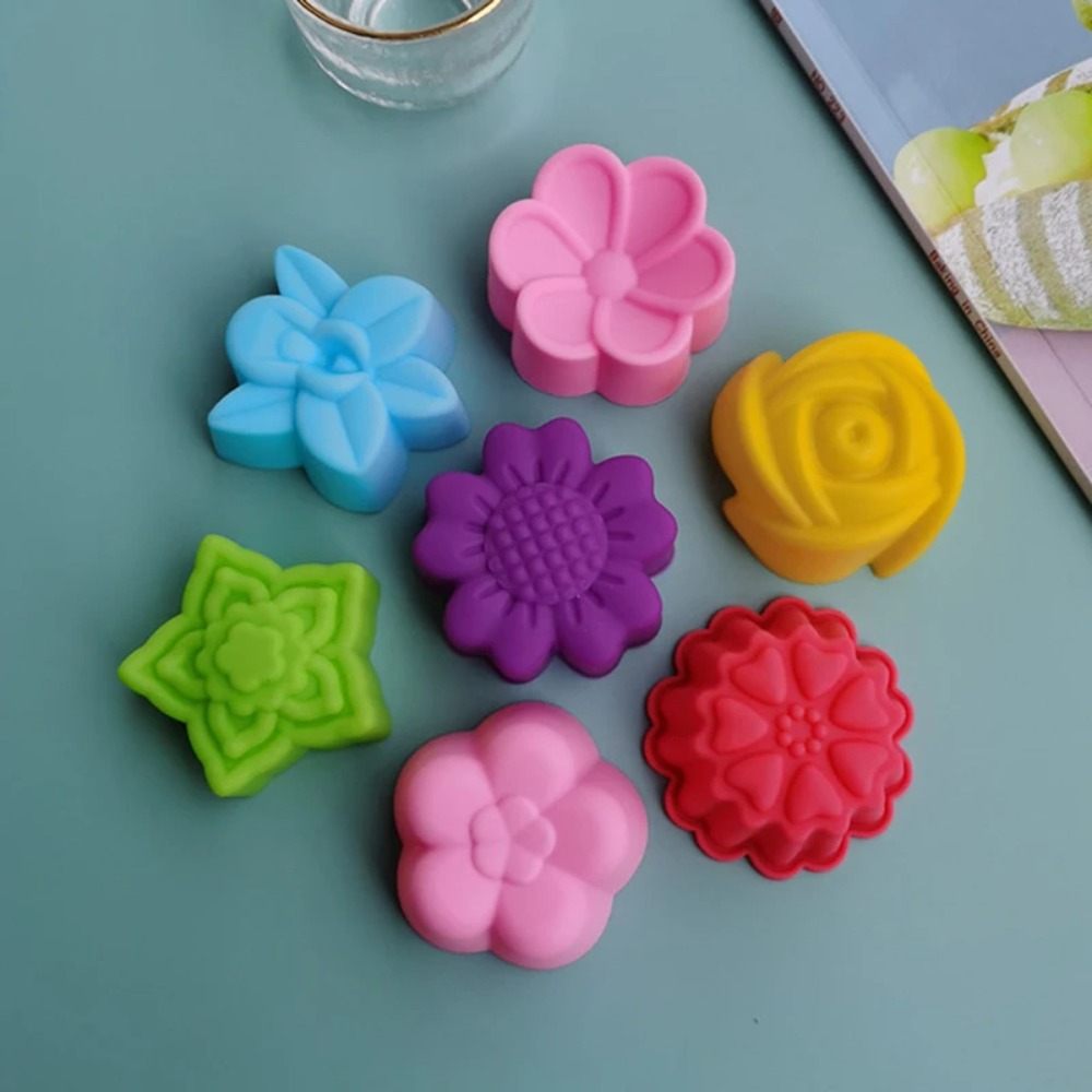 Cute 5cm Flower Silicone Cake  - đánh giá và giá Soap Making Supplies